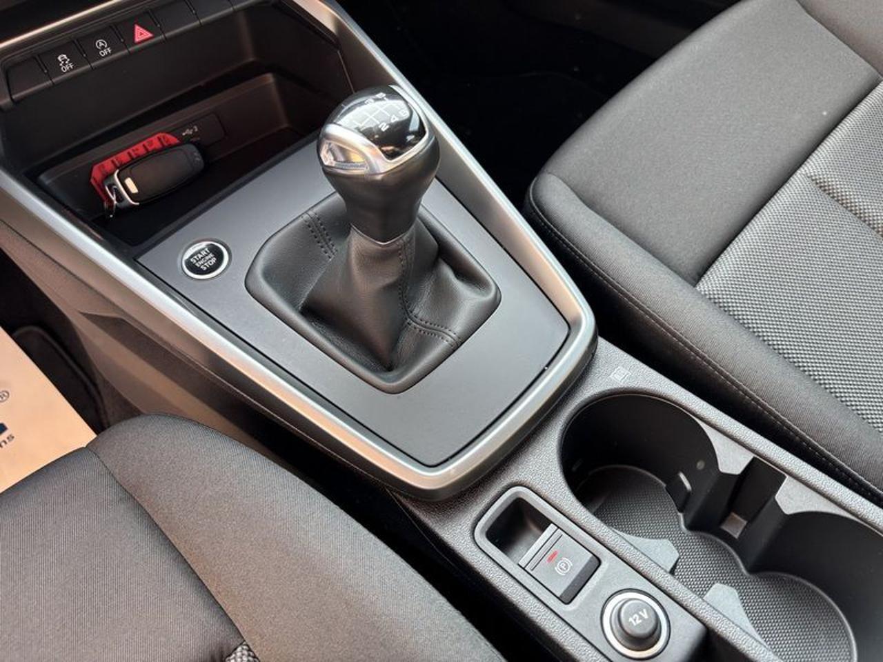 Audi A3 SPB 30 TDI Business NAVI-LED-PHONE APP