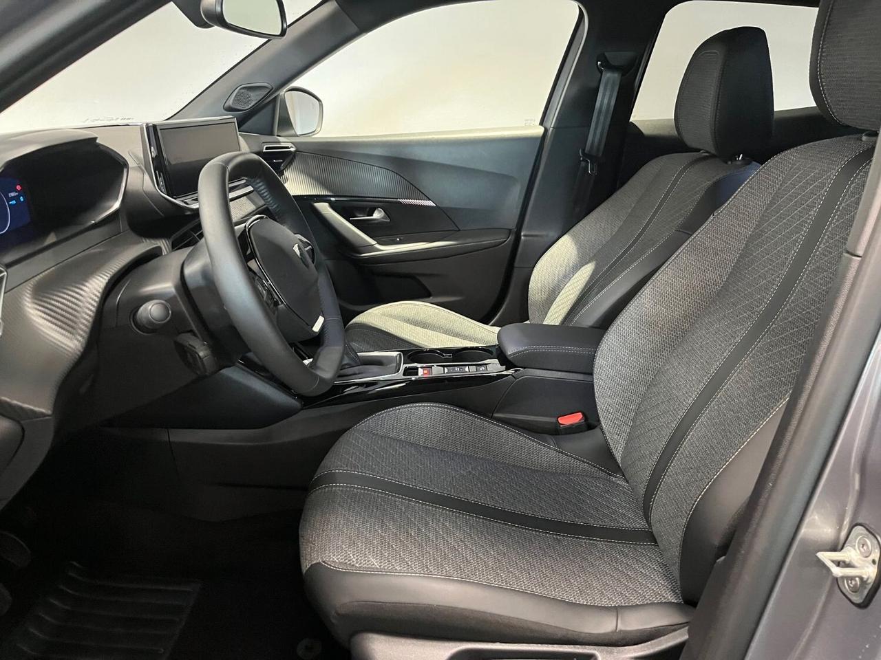 Peugeot 2008 PureTech 100 S&S Allure