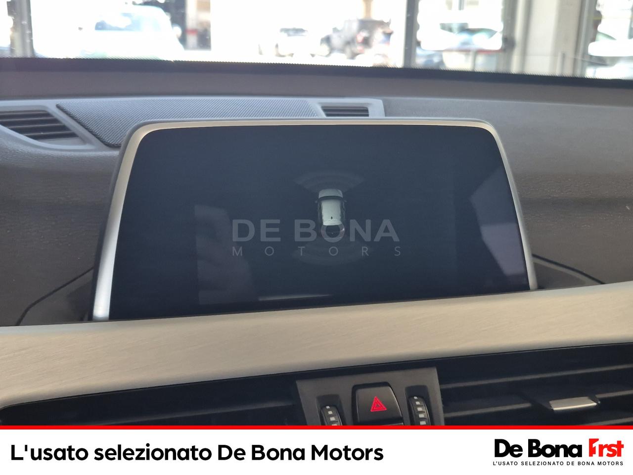 BMW X1 sdrive18i 140cv
