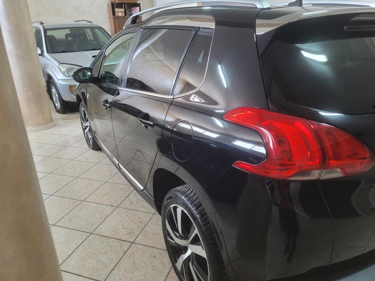 Peugeot 2008 BlueHDi 120 S&S Crossway