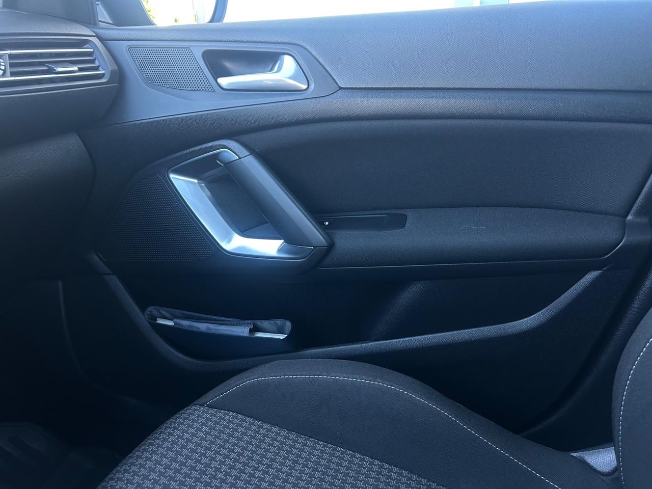 Peugeot 308 BlueHDi 100 S&S SW Business UNICO PROP KM 76000