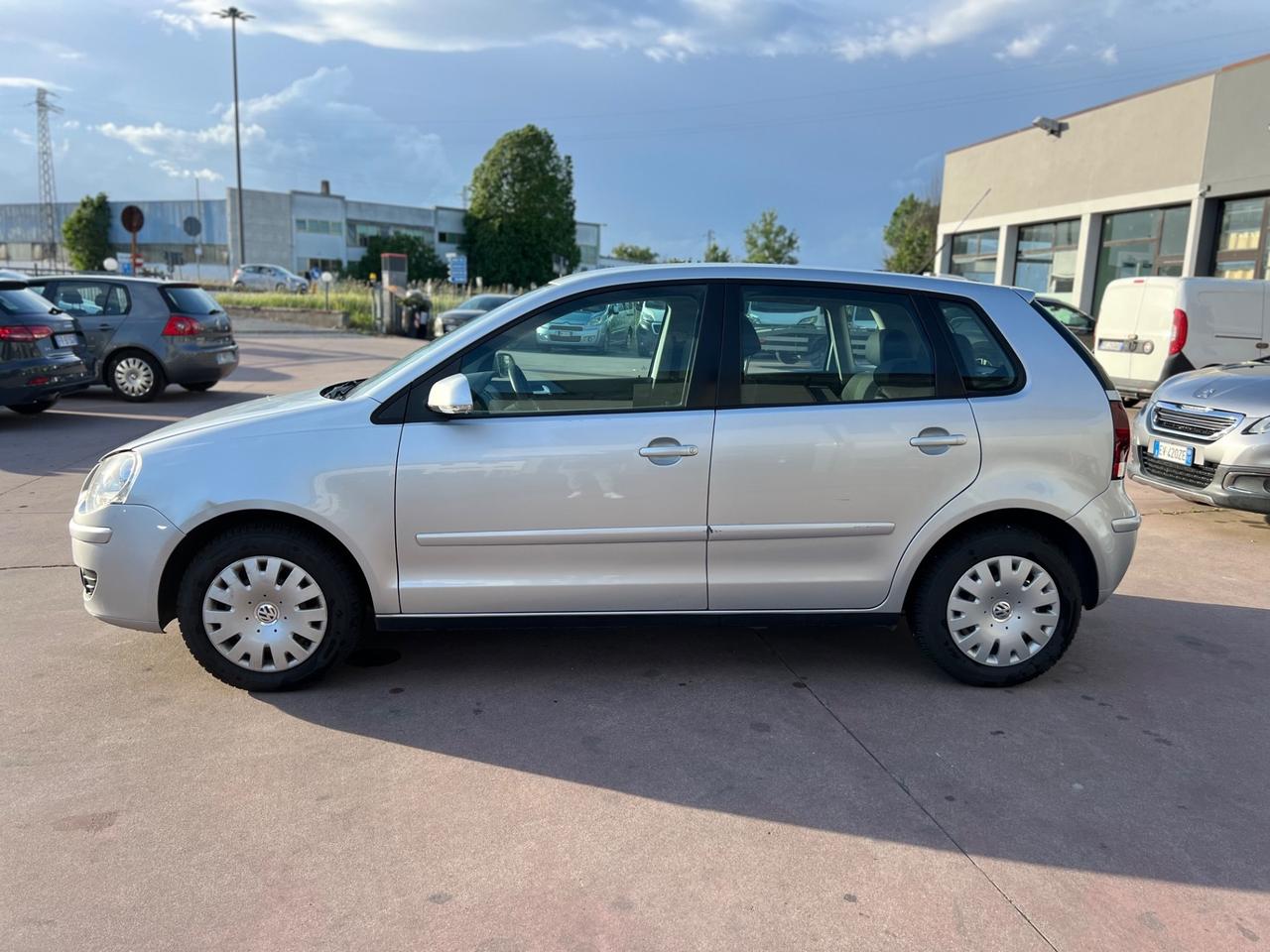 Volkswagen Polo 1.2/70CV 12V 5p. Comfortline
