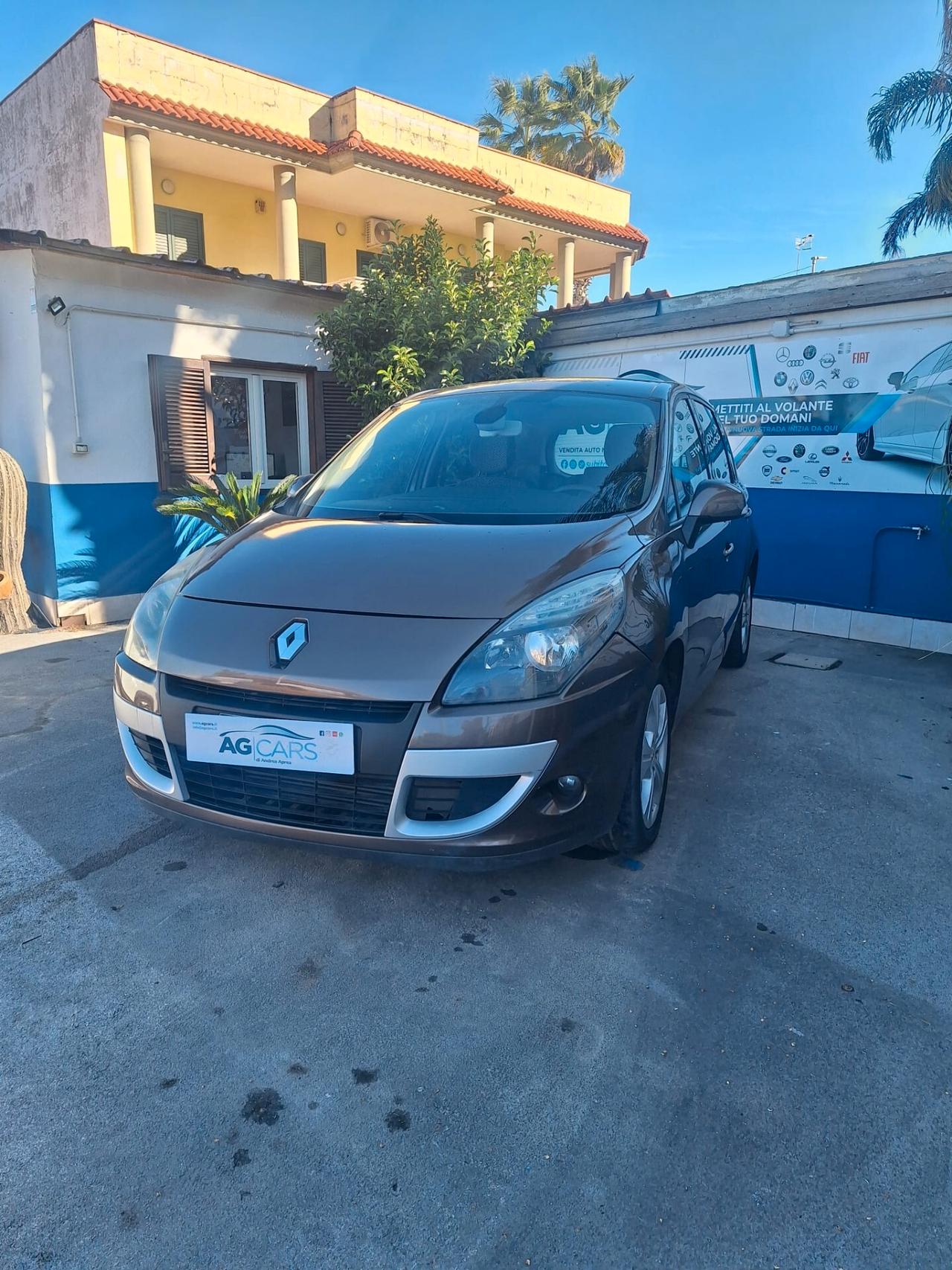 Renault Scenic Scénic X-Mod 1.5 dCi 110CV Dynamique