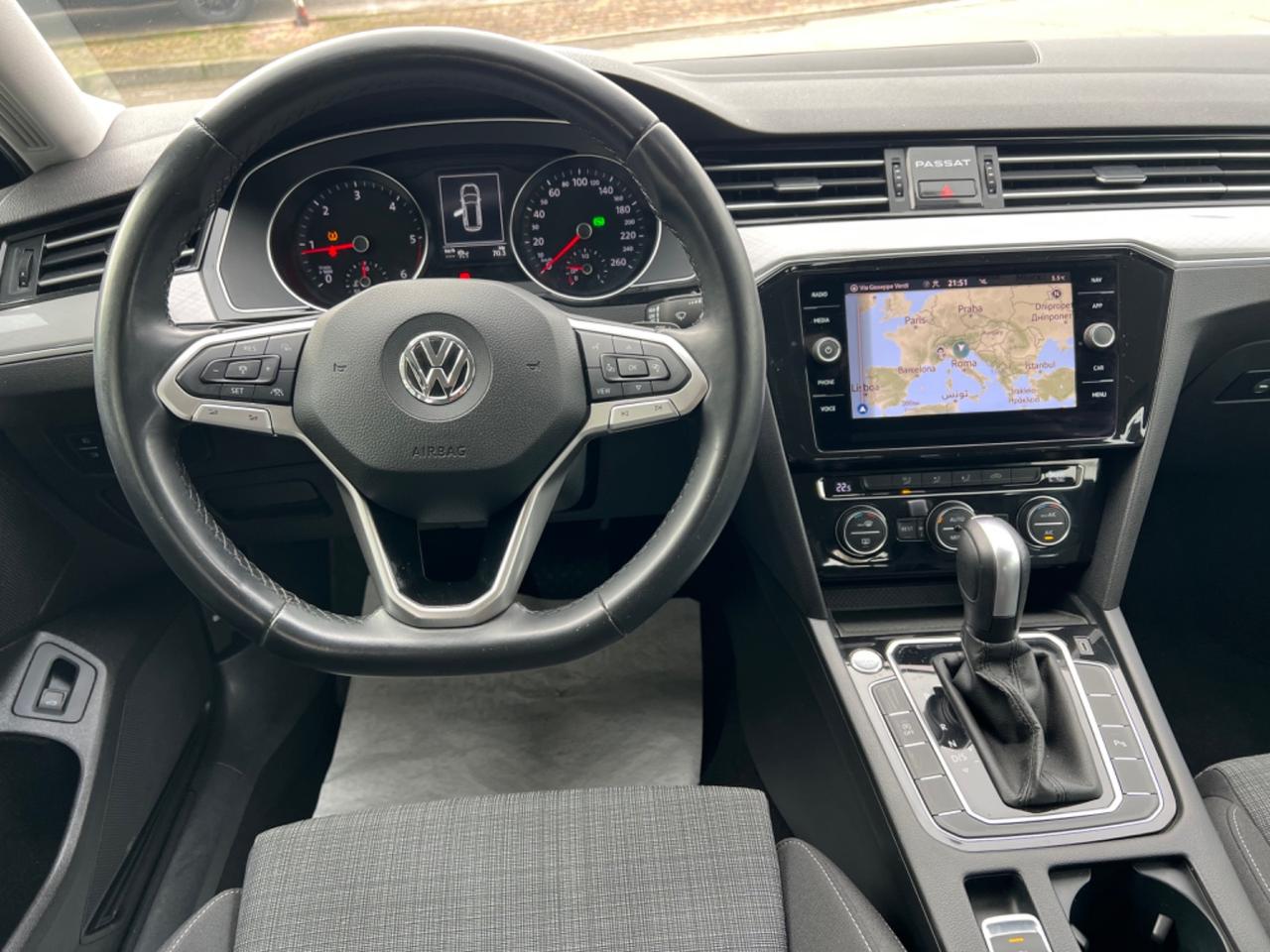 Volkswagen Passat 8ª 2.0 TDI SCR EVO DSG Business