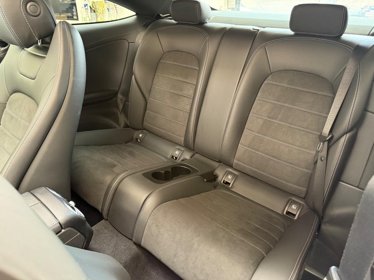 Mercedes-benz C 220 C 220 d Auto Coupé Premium Plus