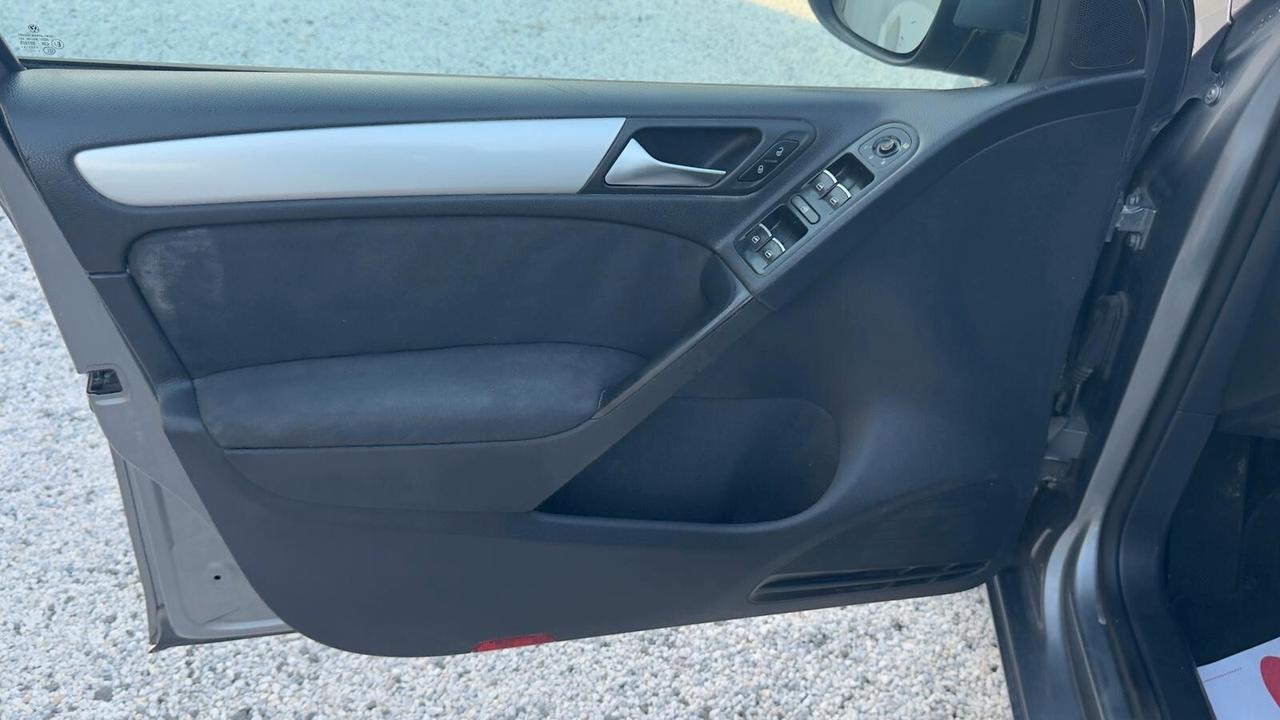 Volkswagen Golf 1.6 TDI DPF 5p. Comfortline
