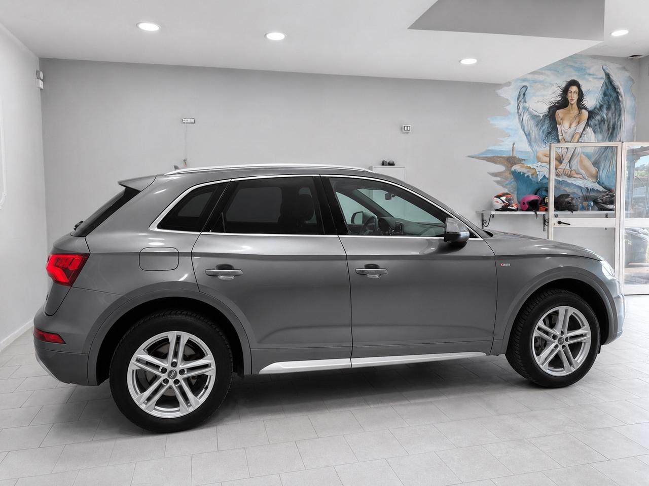 Audi Q5 40 TDI quattro S tronic line plus
