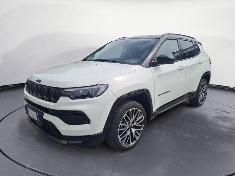 Jeep Compass e-Hybrid 1.5 Turbo MHEV T4 96kW Summit DDCT