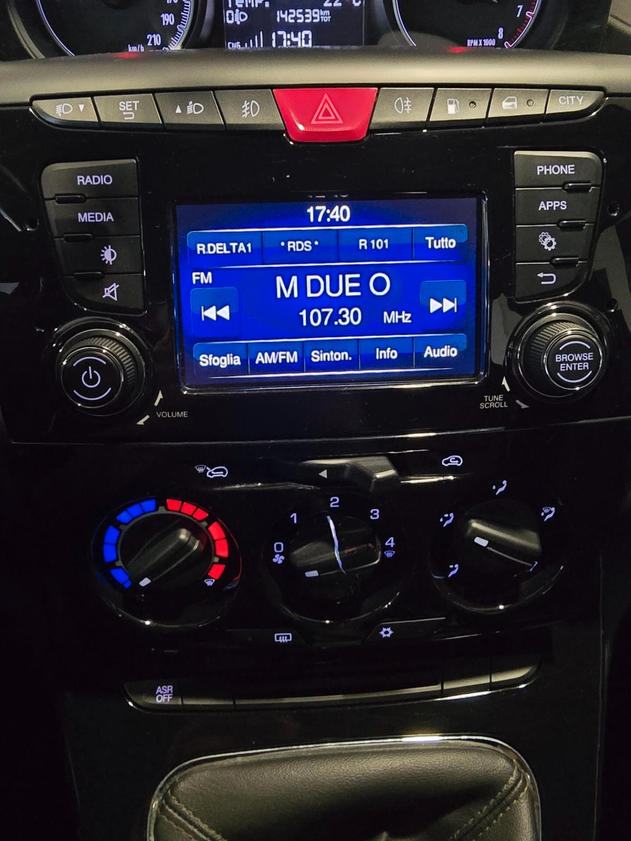 Lancia Ypsilon 0.9 TwinAir 85 CV 5 porte Metano Ecochic Gold