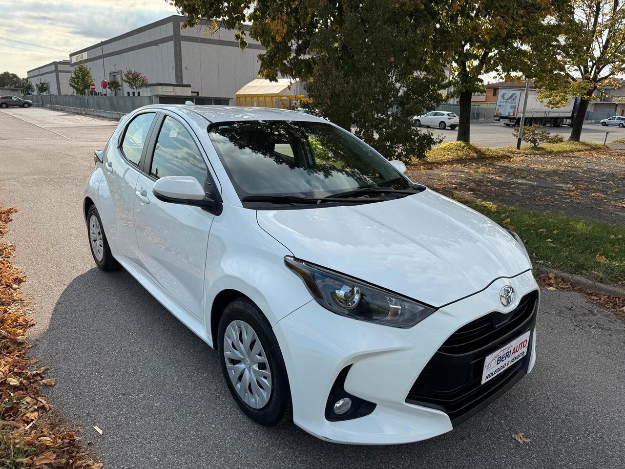 Toyota Yaris adatta neopatentati