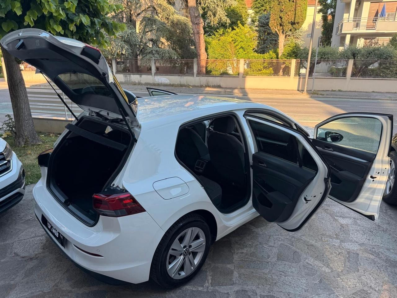 VW GOLF 8 1.5 eTSI 150cv EVO ACT DSG Style HYBRID