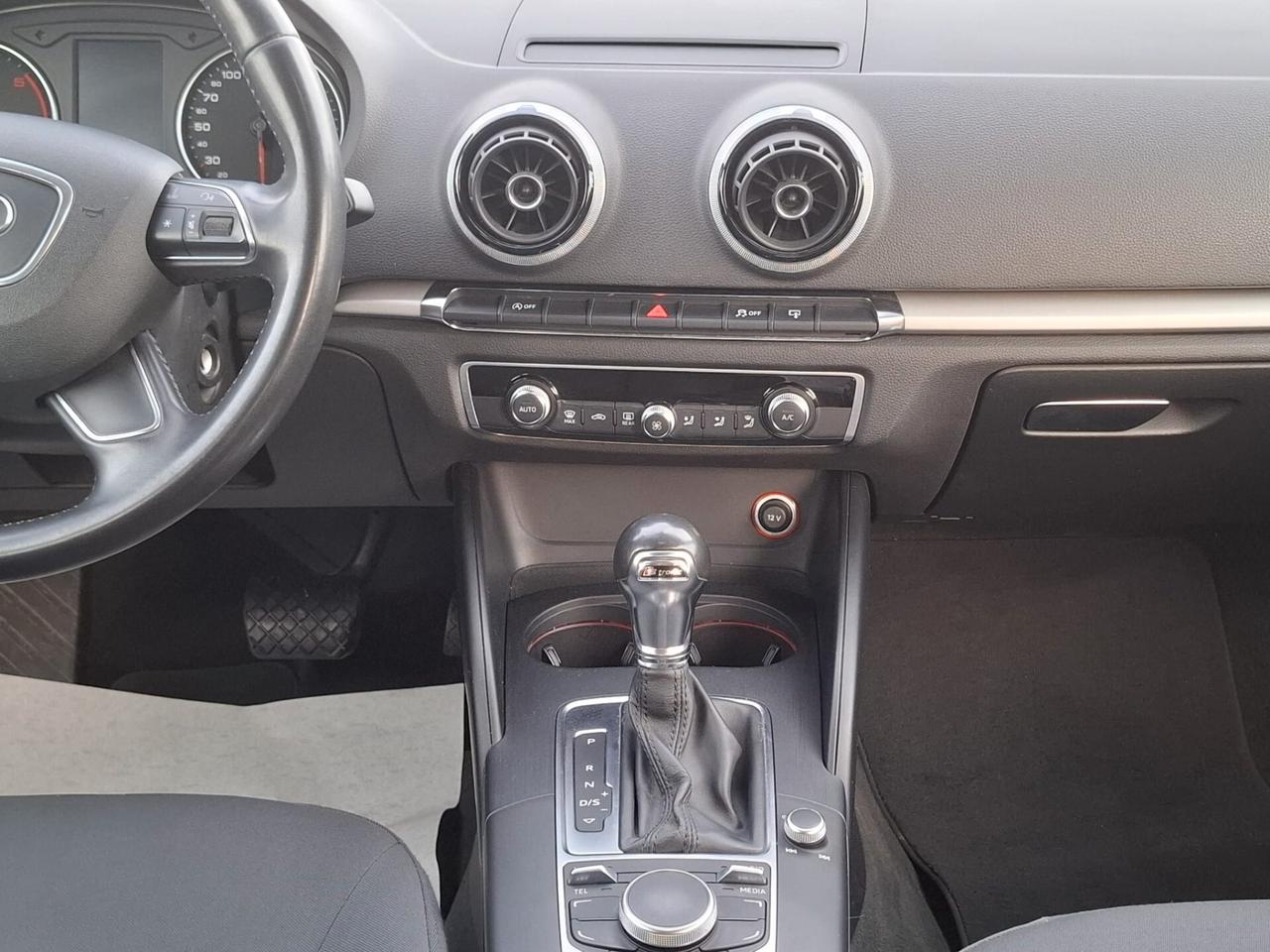 AUDI A3 SPB 1.6TDI S-TRONIC