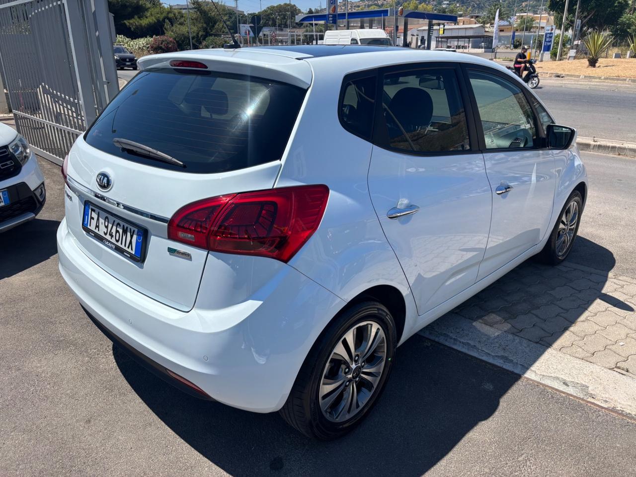 Kia Venga 1.4 CRDi 90 CV S&S High Tech
