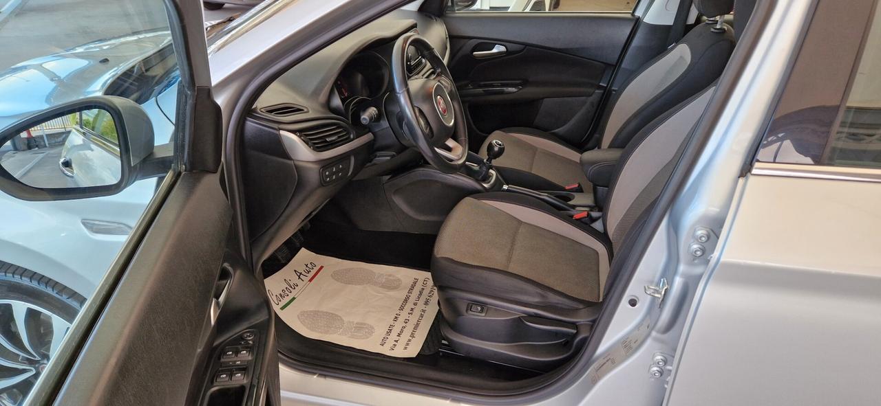Fiat Tipo 1.6 Mjt 120cv 4 porte Lounge *Navi - Telecamera*