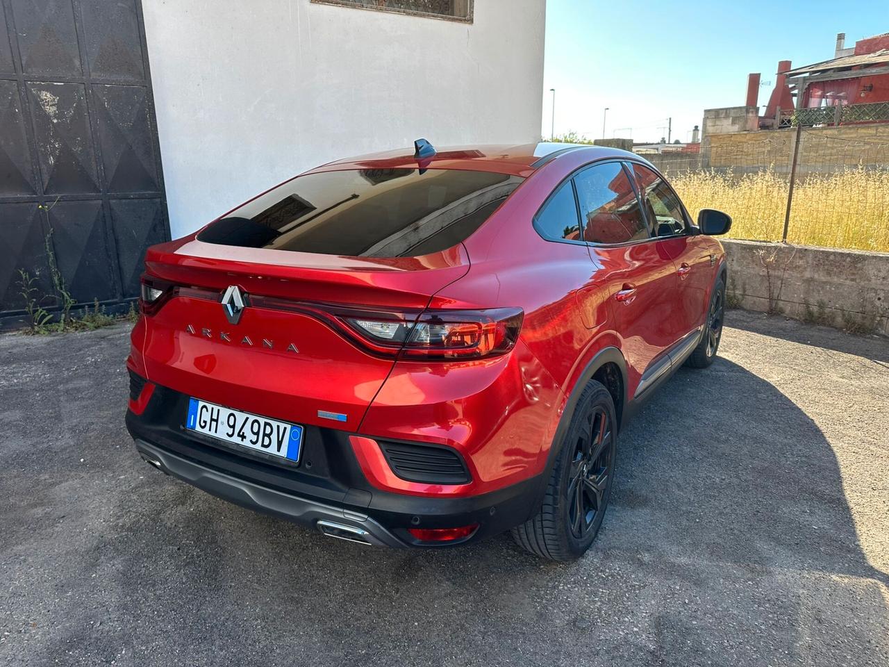 Renault Arkana Hybrid E-Tech 145 CV R.S. Line