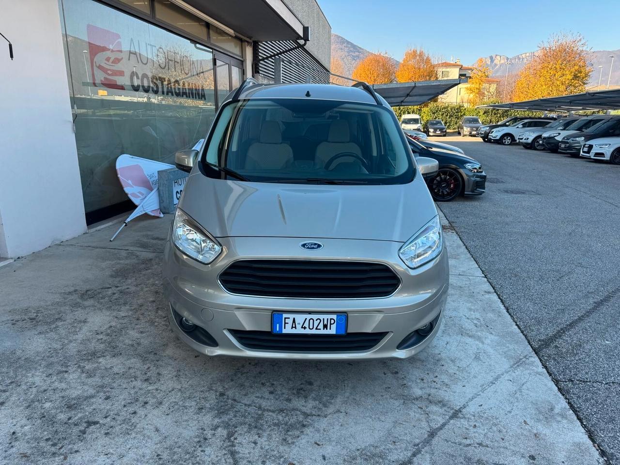 Ford Tourneo Courier 1.5 TDCI 75 CV Plus