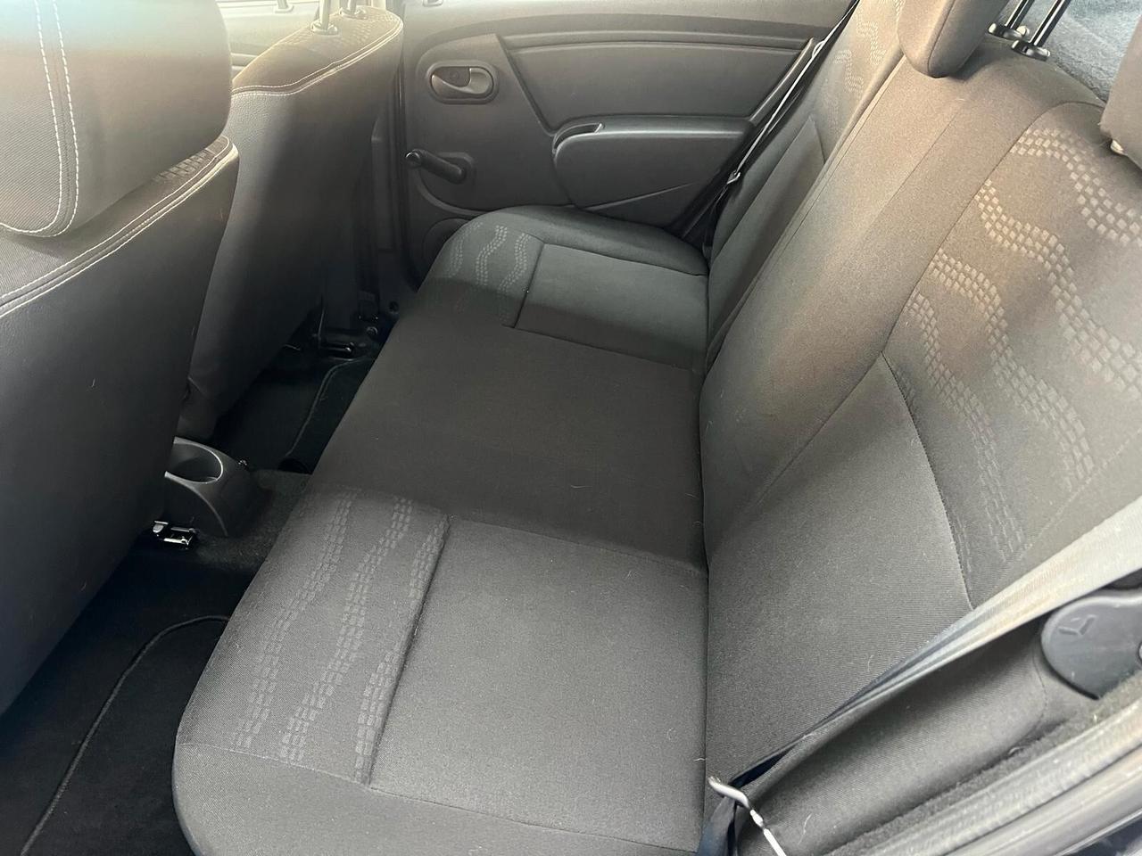 Dacia Sandero Stepway 1.6 8V 90CV -OK Neopatentati