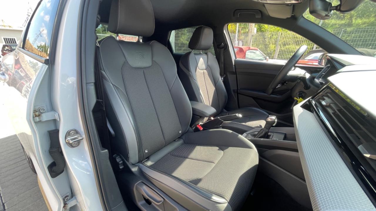 Audi A1 SPB 35 TFSI S tronic line edition