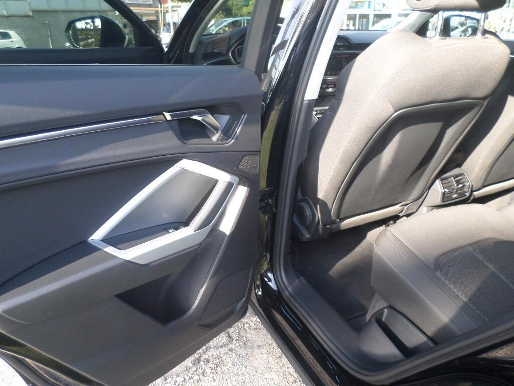 Audi Q3 35 TDI S tronic S line edition