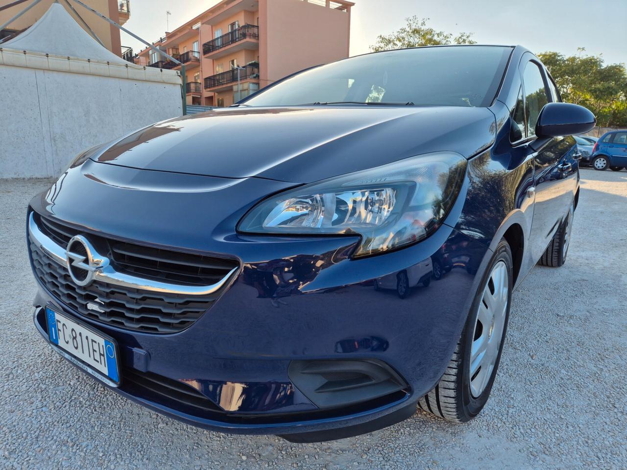 Opel Corsa 1.2 5 porte