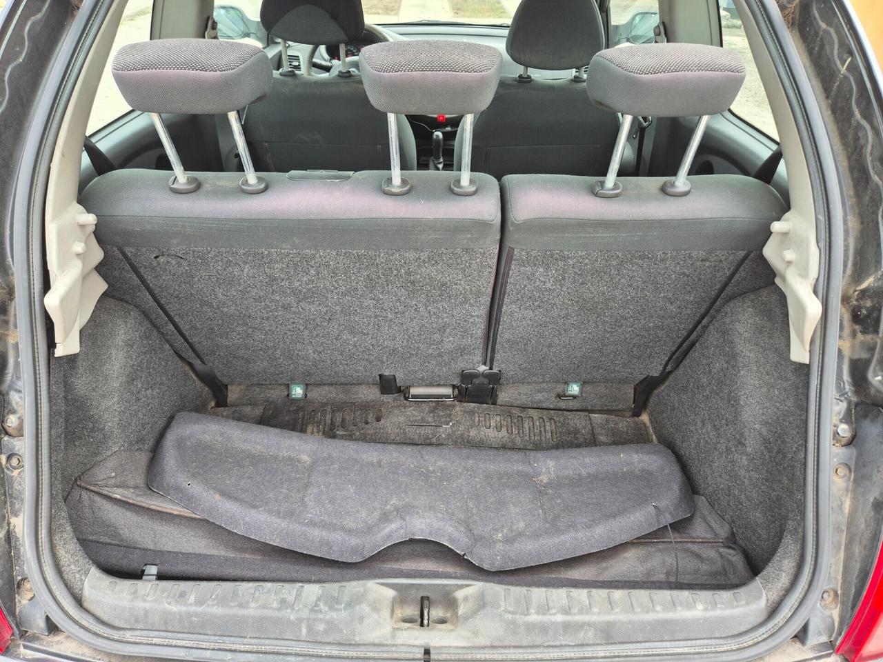 Nissan Micra 1.4 16V 3 porte Acent