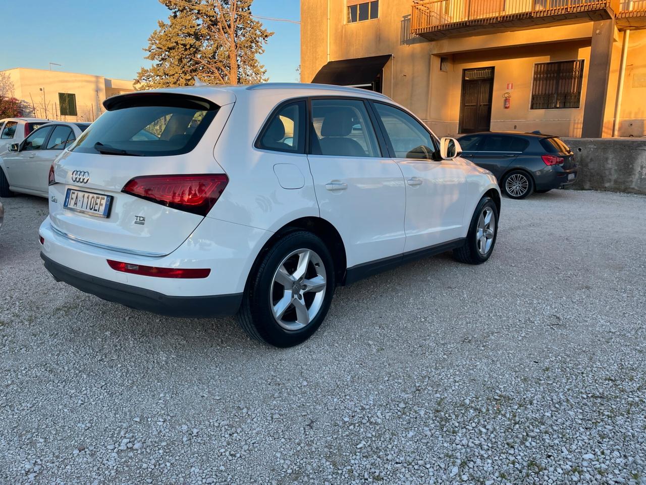 Audi Q5 2.0 TDI 150 CV clean diesel Advanced