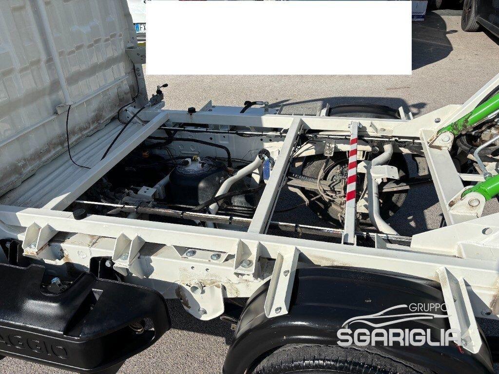 Piaggio Porter GPL Vasca Rifiuti Ribaltabile Compatta