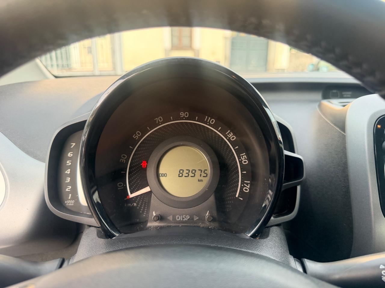 Toyota Aygo 1.0 72 CV 5 porte 82000 KM