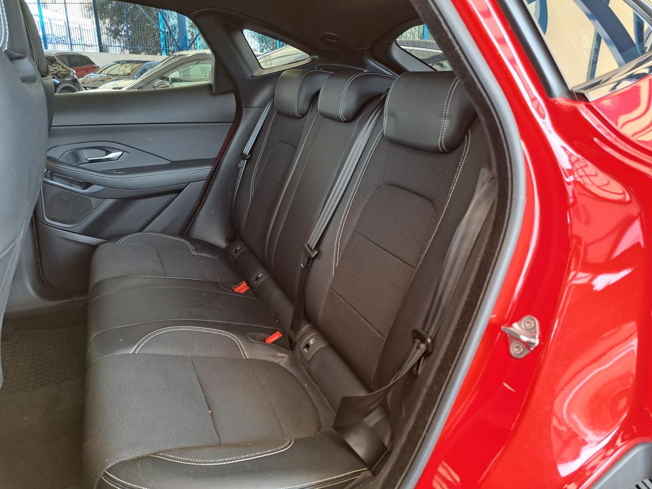 Jaguar E-Pace 2.0D 150 CV R-Dynamic