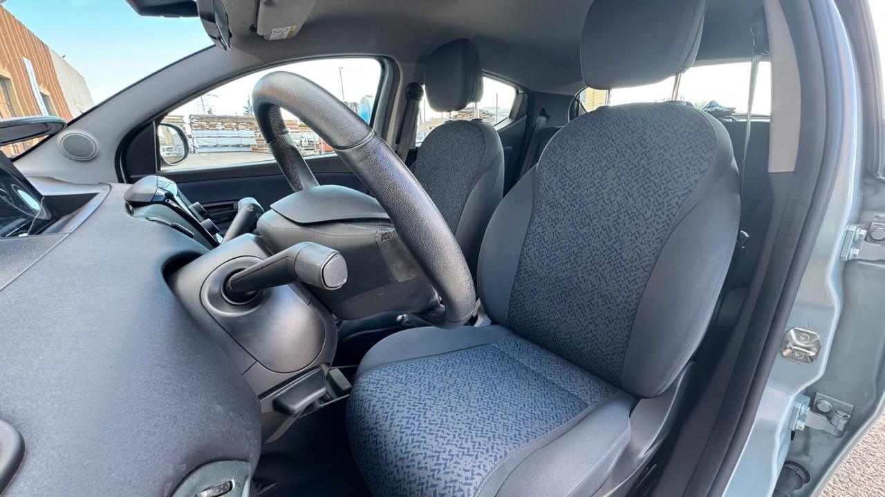 Lancia Ypsilon 1.0 5porte Hybrid Gold - 2024