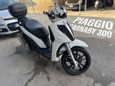 Piaggio Carnaby 300