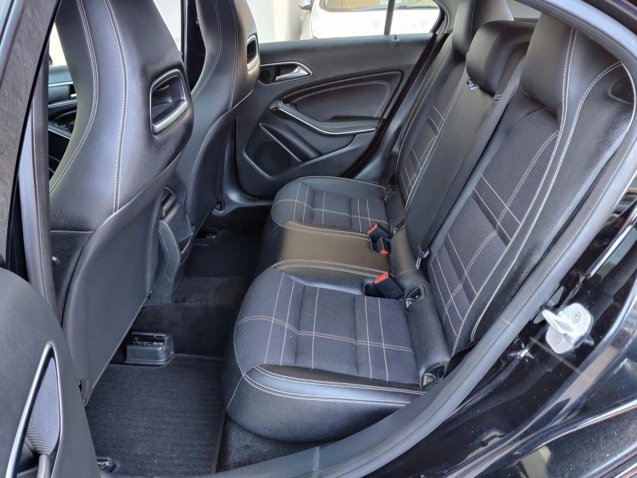 Mercedes-benz A 180 d Automatic Business