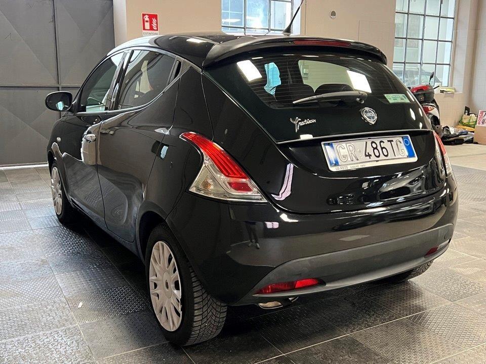 Lancia Ypsilon 1.2 Silver