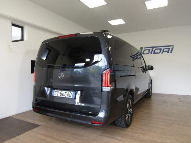 MERCEDES-BENZ Vito Tourer 2.0 119 CDI 190 CV Pro Long 4MATIC 8 POSTI