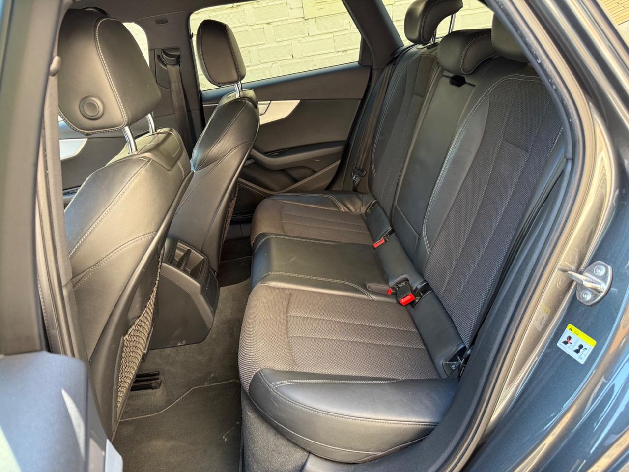 Audi A4 Avant 2.0 TDI quattro S tronic Business Sport