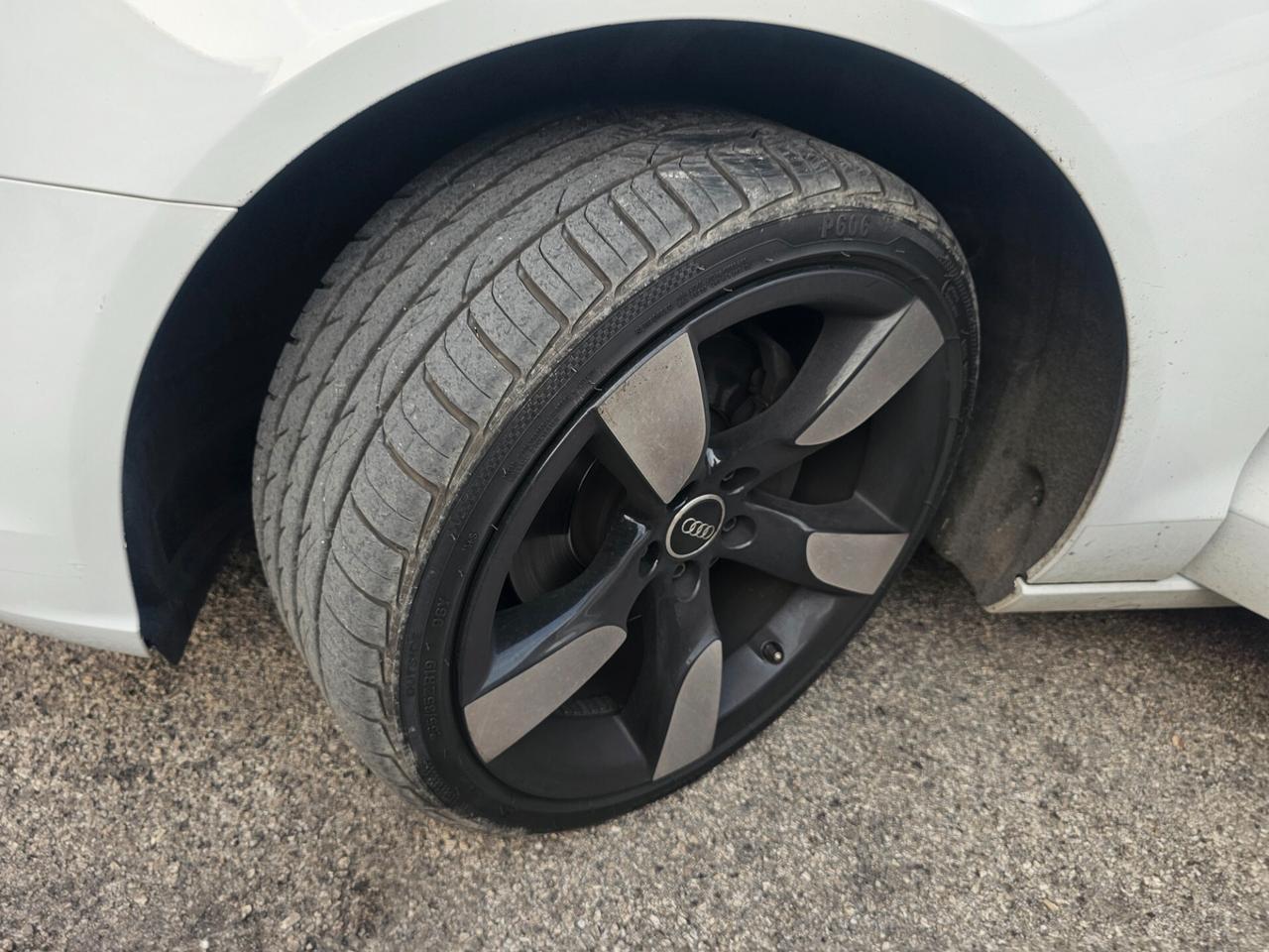 Audi A6 Avant 3.0 TDI 204 CV quattro S tronic S LINE