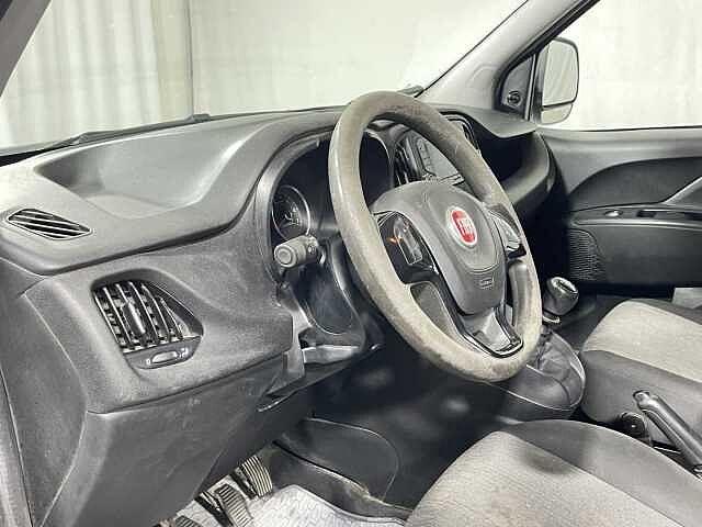 Fiat Doblò 2.0 MJT PC Combi N1 SX E5+