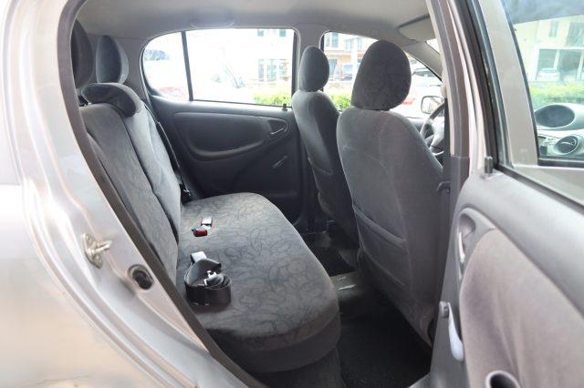 TOYOTA Yaris 1.0i 16V 5 Porte Sol Ideale per NEOPATENTATI