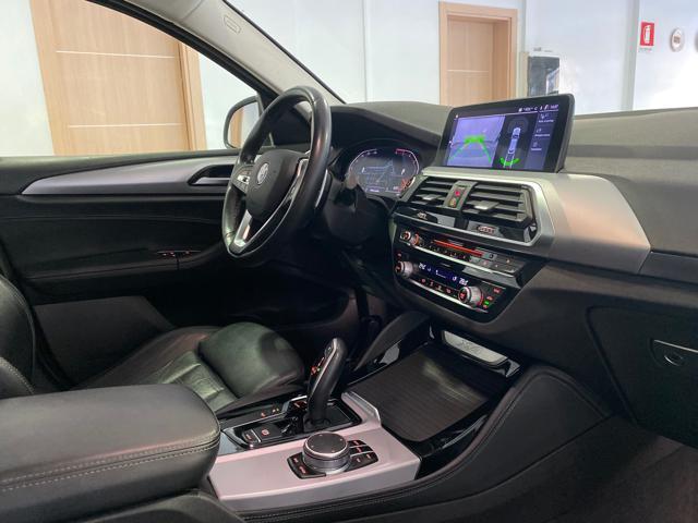 BMW X4 xDrive20d Business Advantage Pelle/Cockpit