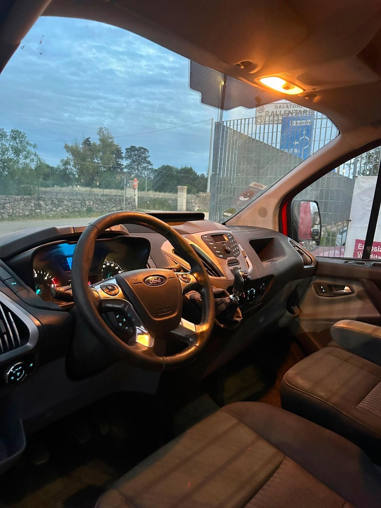 Ford Tourneo Custom 2.2TDCi L2H3-2017 - TETTO ALTO -