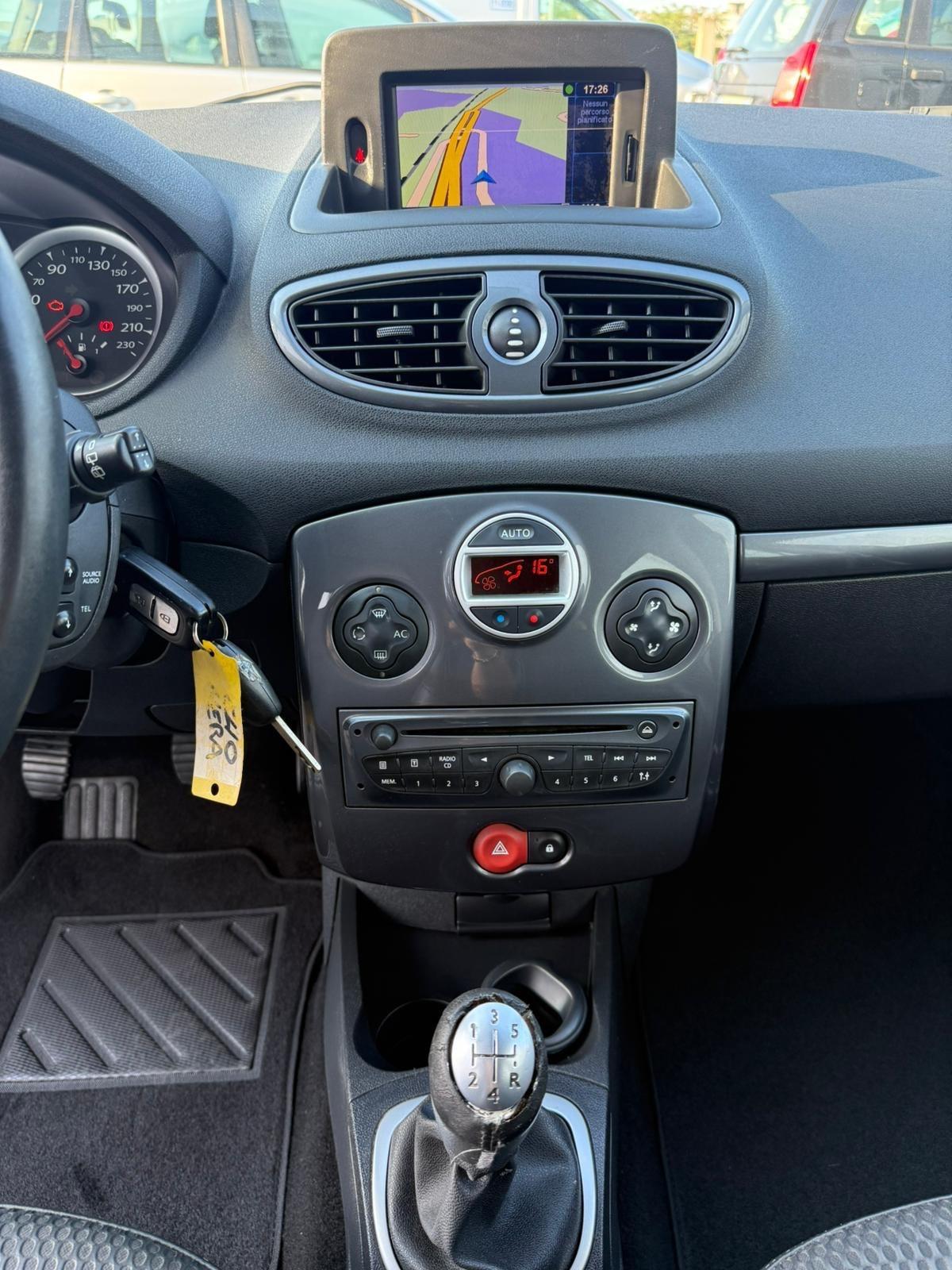 Renault Clio 1.5 dCi - NEOPATENTATI