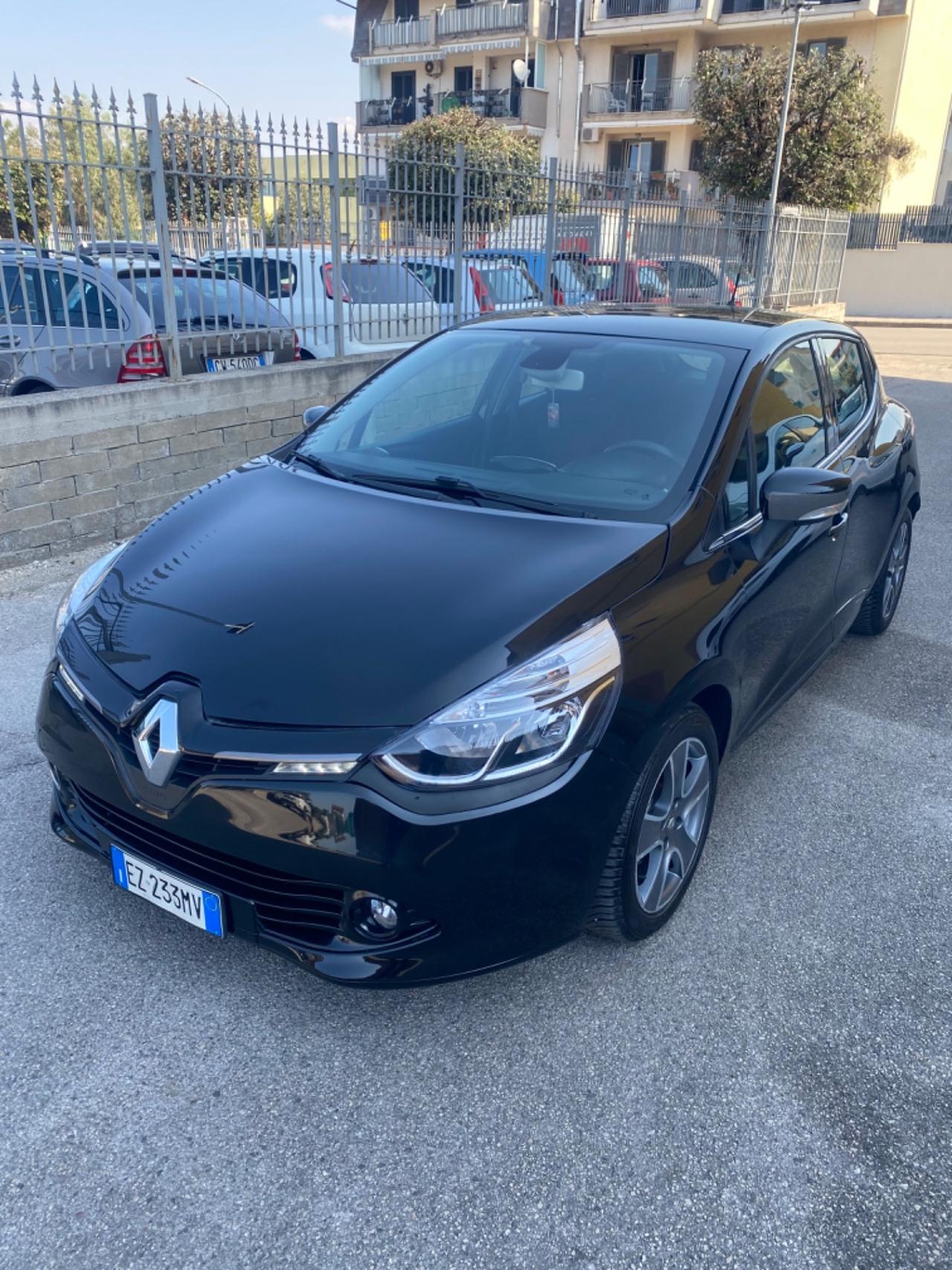 Renault Clio 1.5 dCi Anno 2015 Full Navi Led
