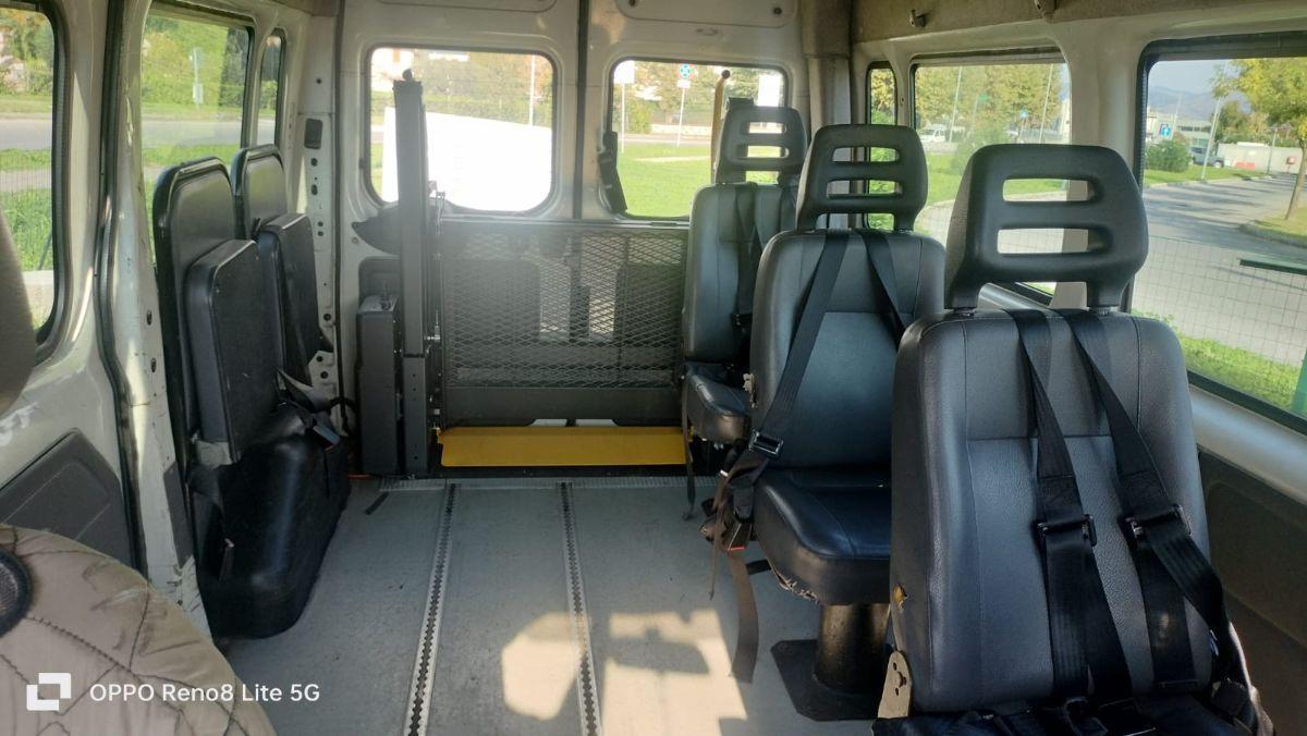 FORD - Transit; TRASPORTO DISABILI