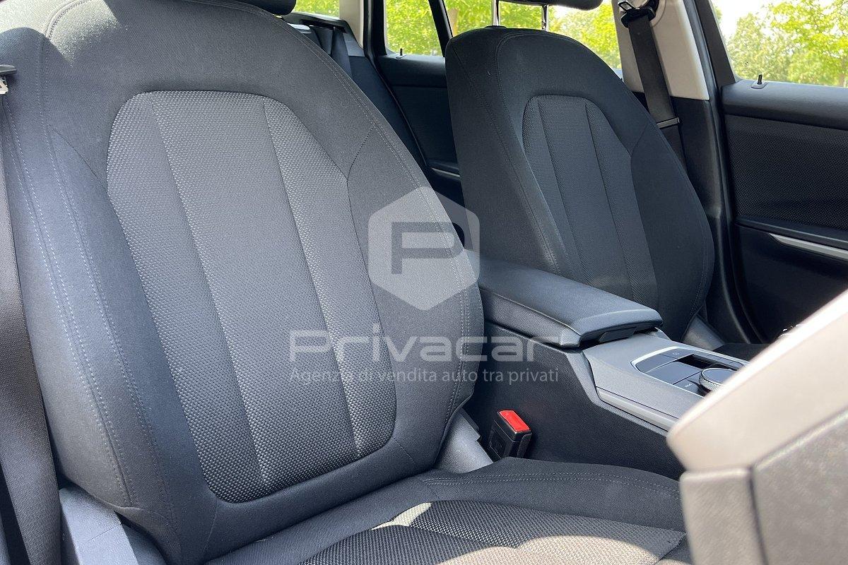 BMW 318d 48V Touring Business Advantage