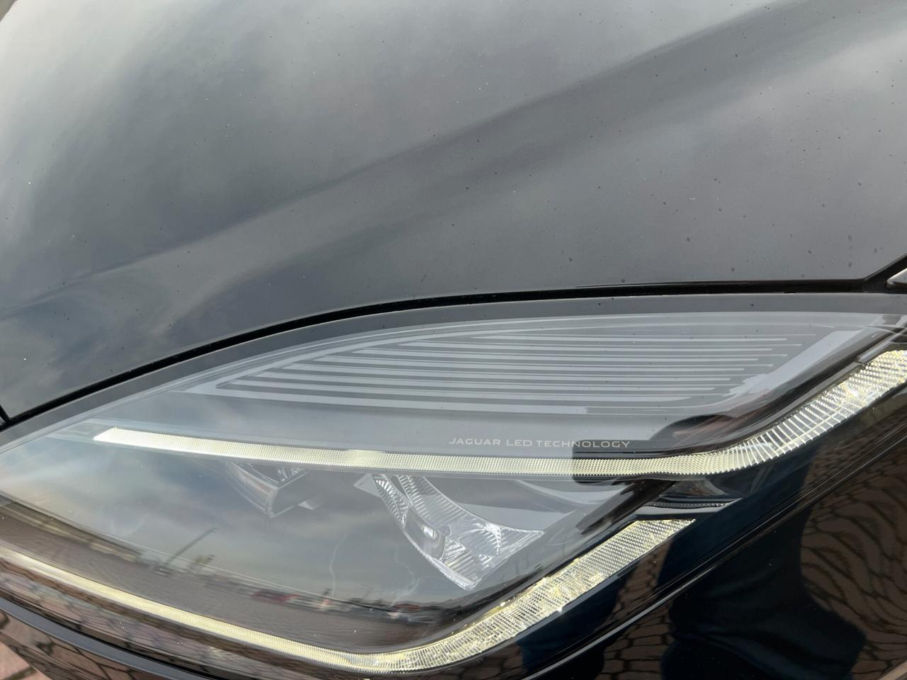 Jaguar E-Pace 2.0D I4 163 CV AWD Auto R-Dynamic SE