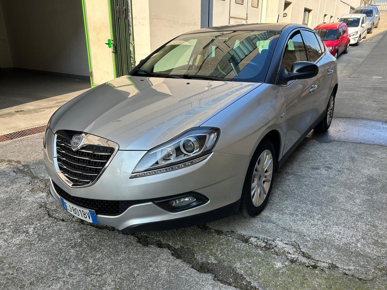 Lancia Delta 1.6 MJT DPF 105 CV Gold