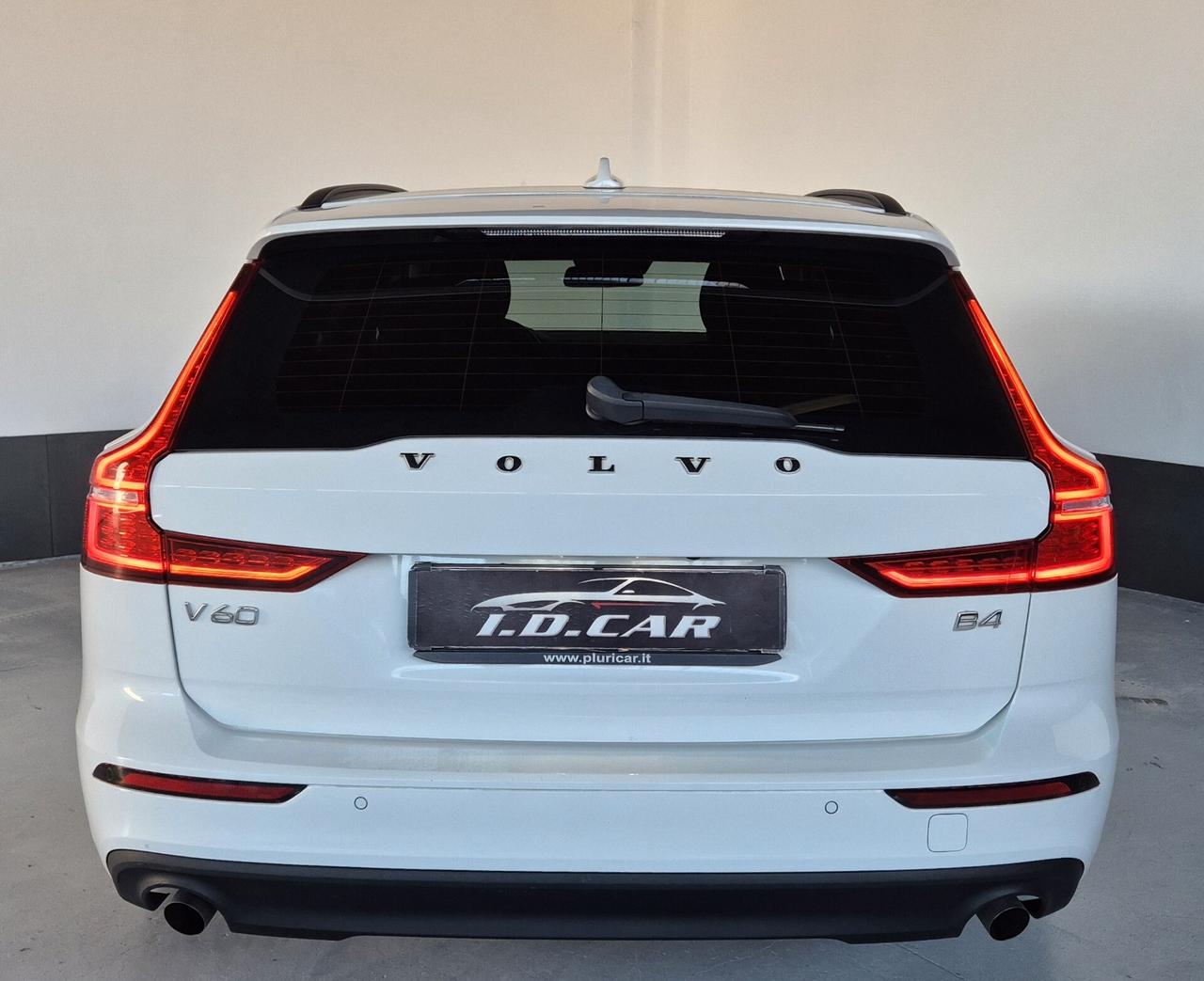 Volvo V60 B4 (d) Geartronic Momentum Business