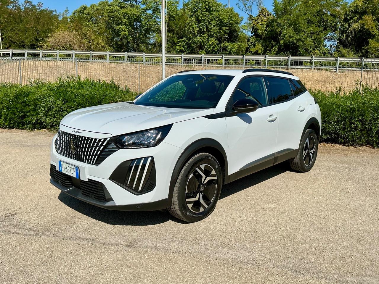 Peugeot 2008 1.2 Turbo 100 Cv Allure