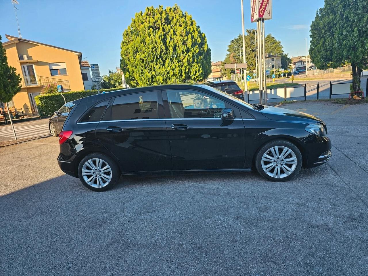 Mercedes-benz B 180 CDI Premium