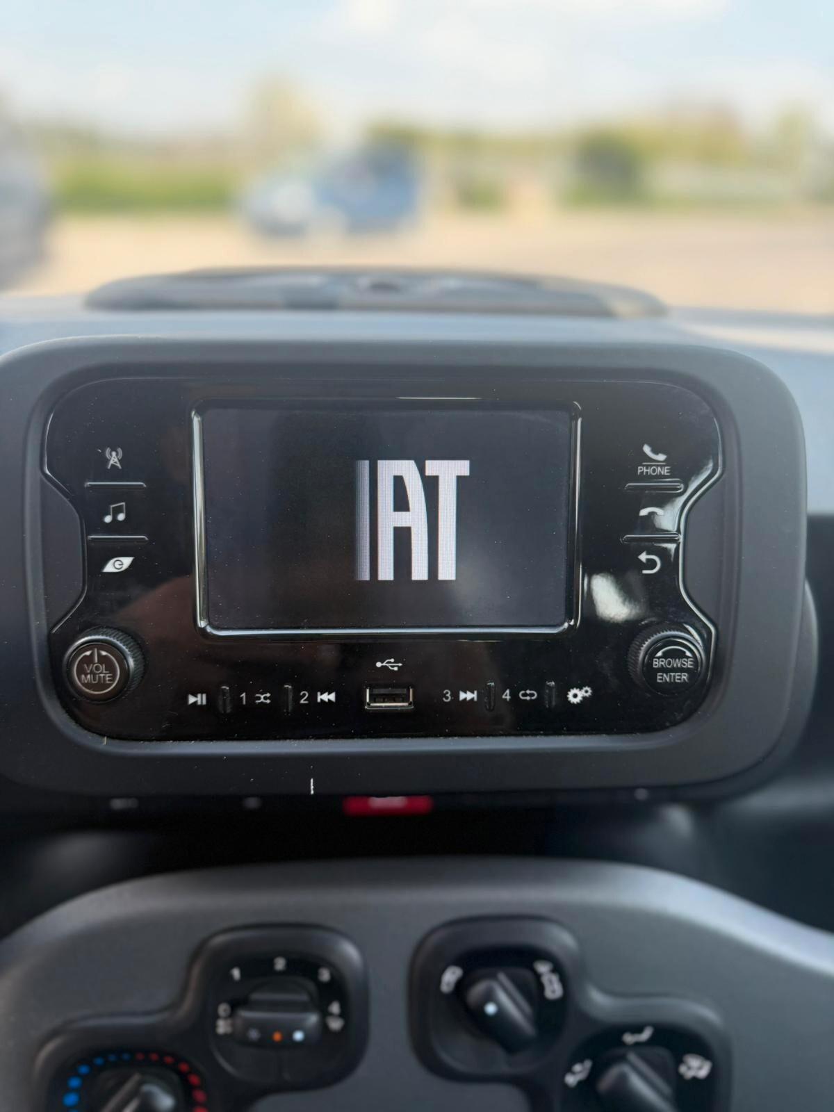 Fiat Panda Cross 2023 1.0 FireFly S&S Hybrid IVA ESPOSTA